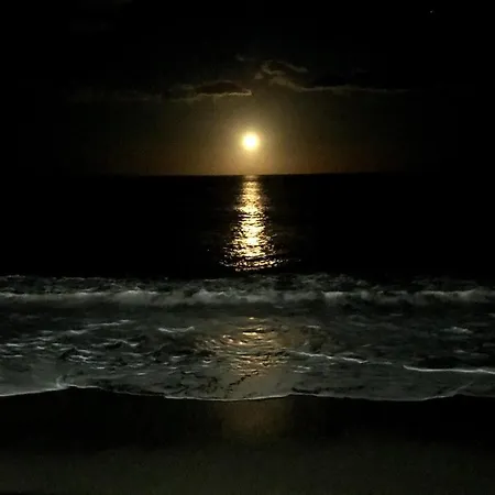 Attico Delle Pomelie 아파트 *