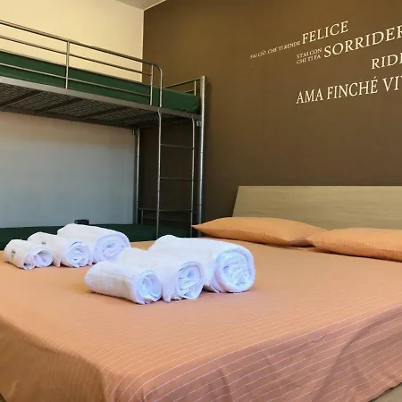 아파트 Attico Delle Pomelie